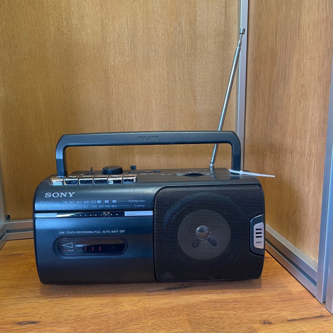 SONY CFM-10 CASSETTE PLAYER 상품이미지2
