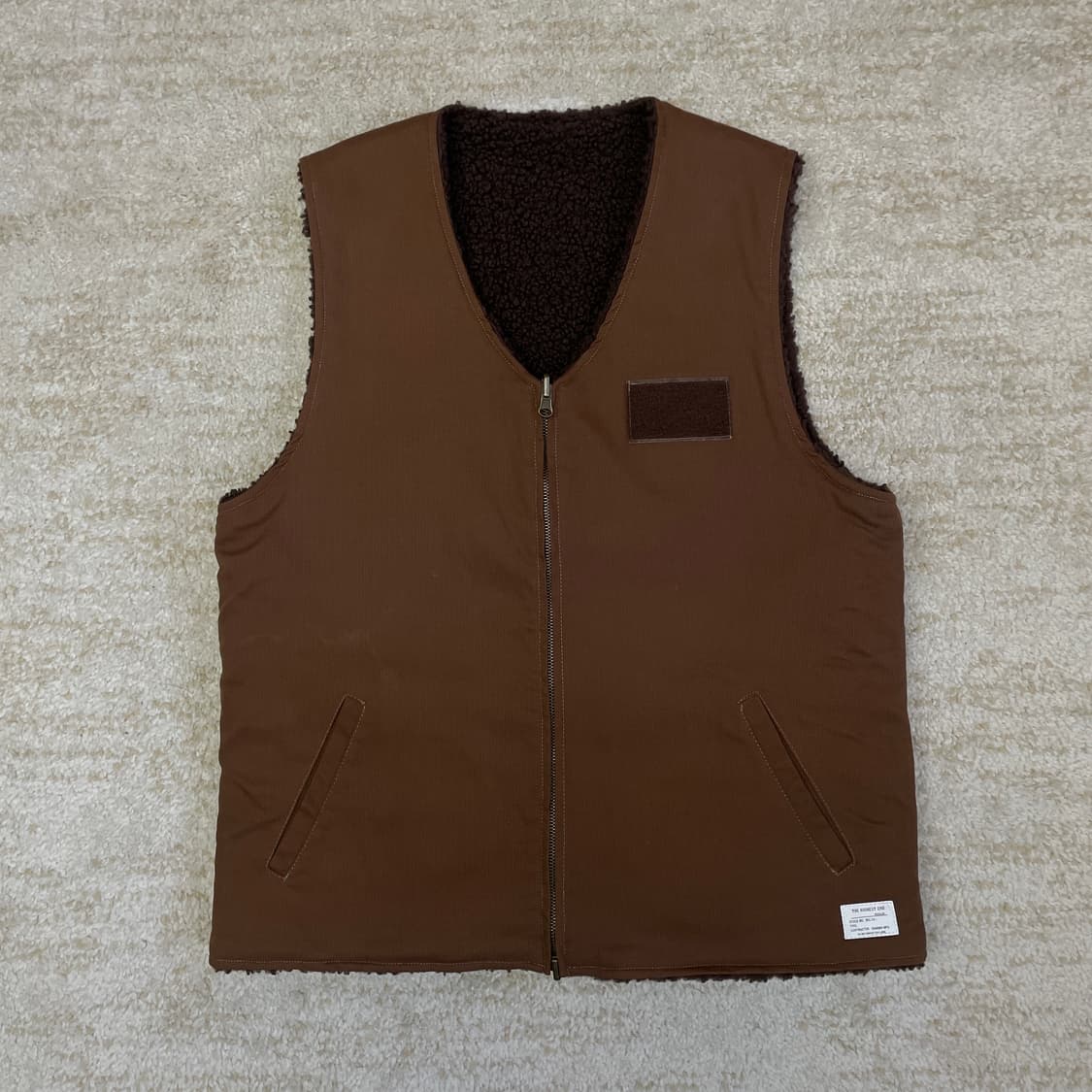 [L] THE HIGHEST END 보아 플리스 라이닝 리버시블 워크 베 상품이미지1