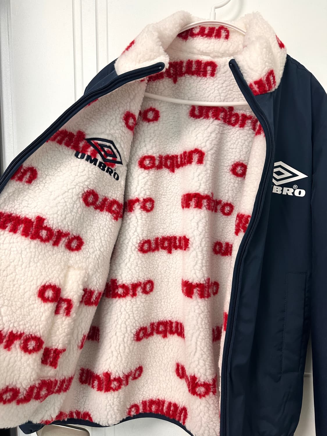 엄브로 리버시블 플리스집업 90 S 상품이미지4