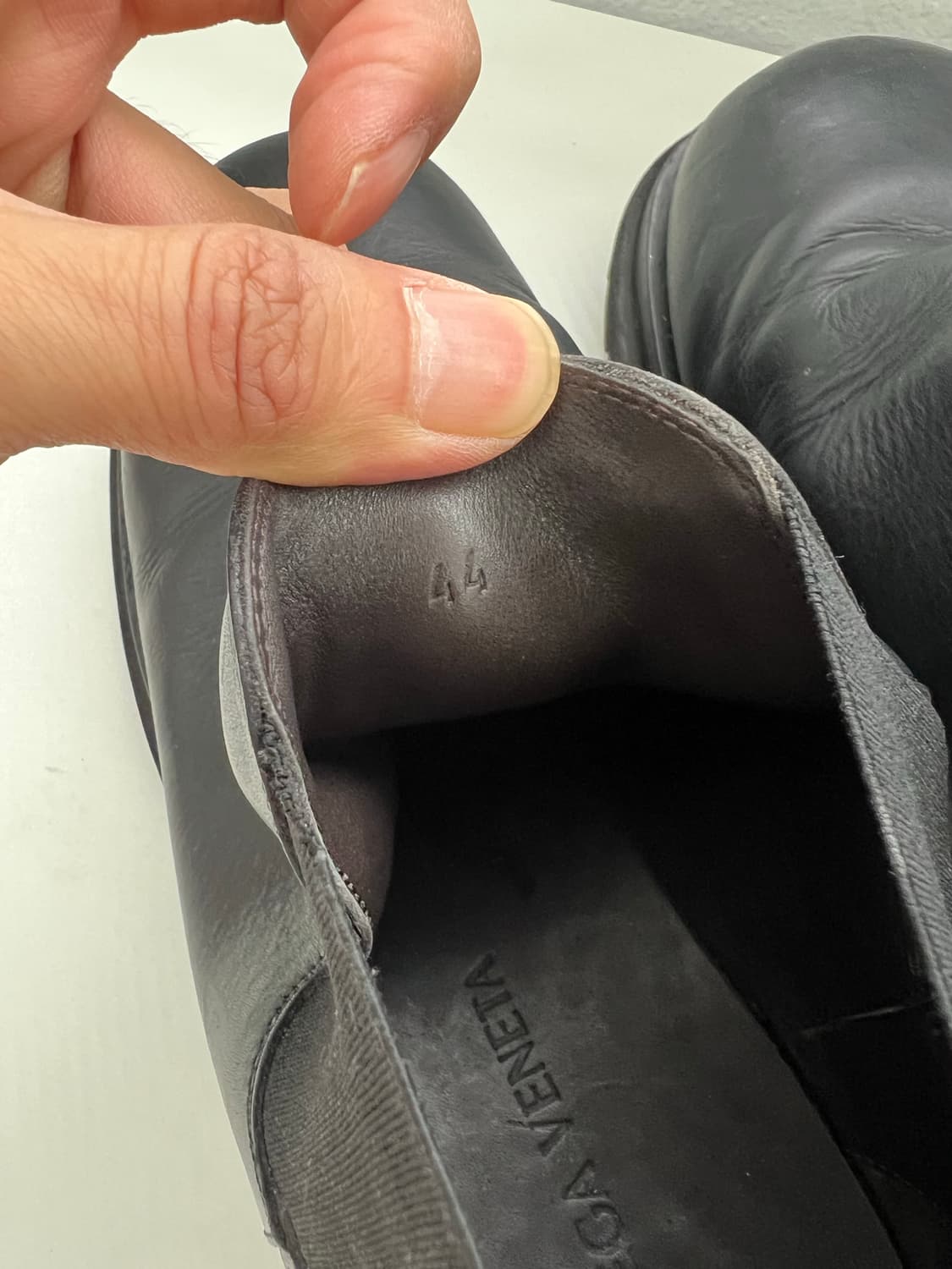 정품) 보테가베네타 러그 첼시부츠 44 상품이미지8