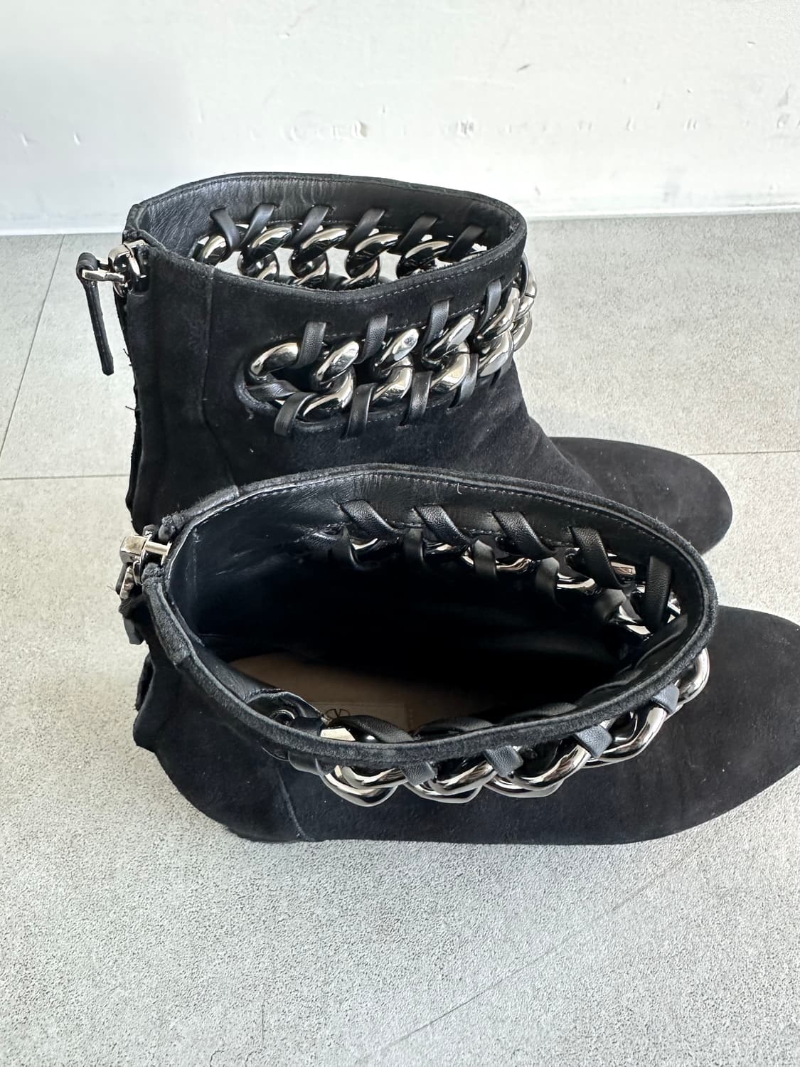 발렌티노 가라바니 스퀘어토 체인 스웨이드 부츠 상품이미지5