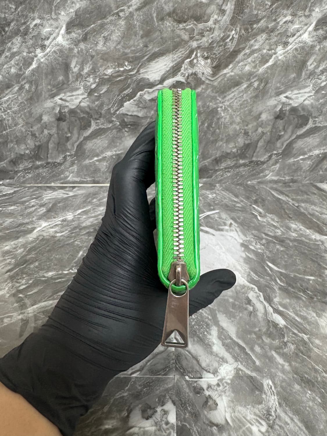 보테가베네타 인트리체아토 집 어라운드 패러킷 장지갑 상품이미지5