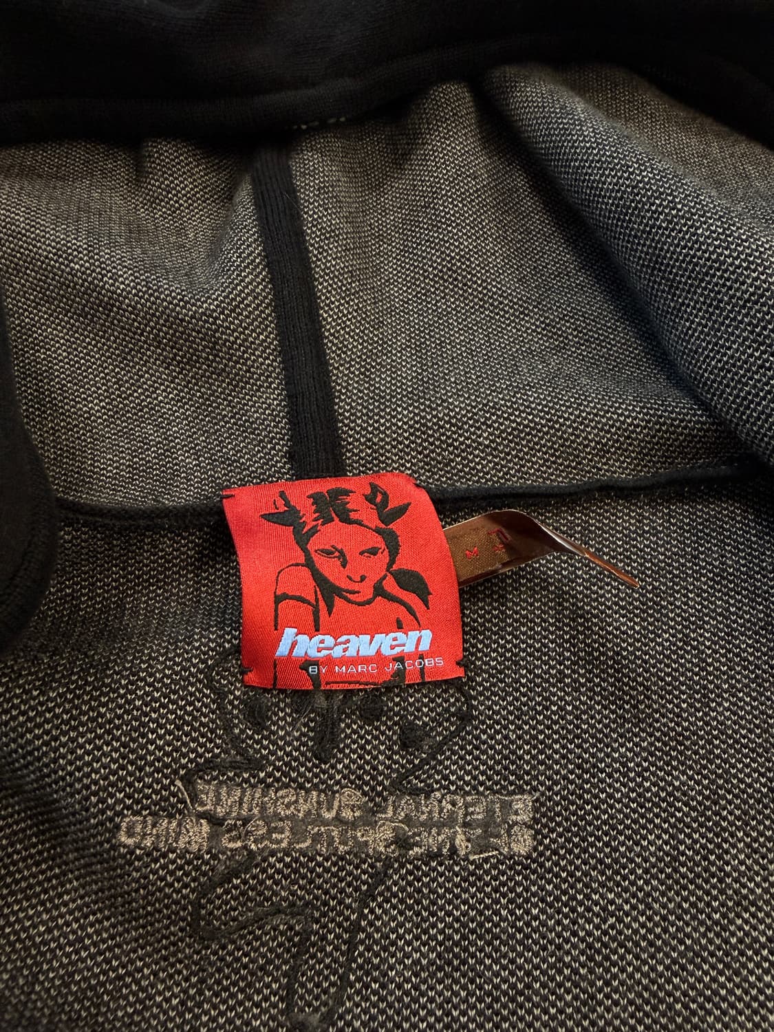 헤븐 바이 마크제이콥스 스켈레톤 니트 후드 (리쿠 착용 모델) 상품이미지4