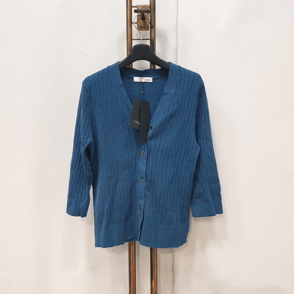 더엣지 브이넥 골지 가디건 77 (새제품) 상품이미지1