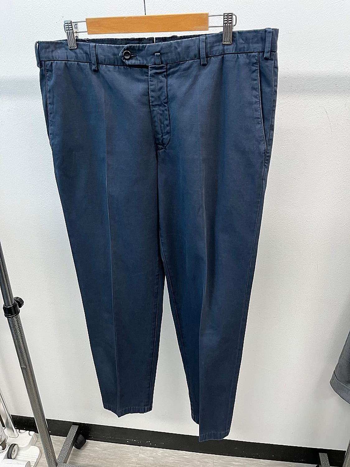 35) 로로피아나 가먼트다잉 치노팬츠  상품이미지1