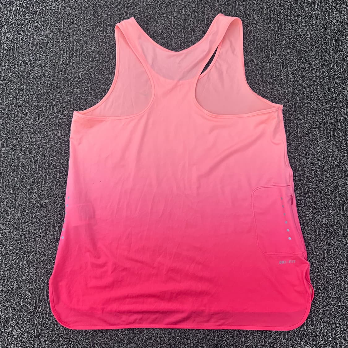 NIKE 나이키 여성 민소매 나시 런닝복 운동복 90(L) 상품이미지4