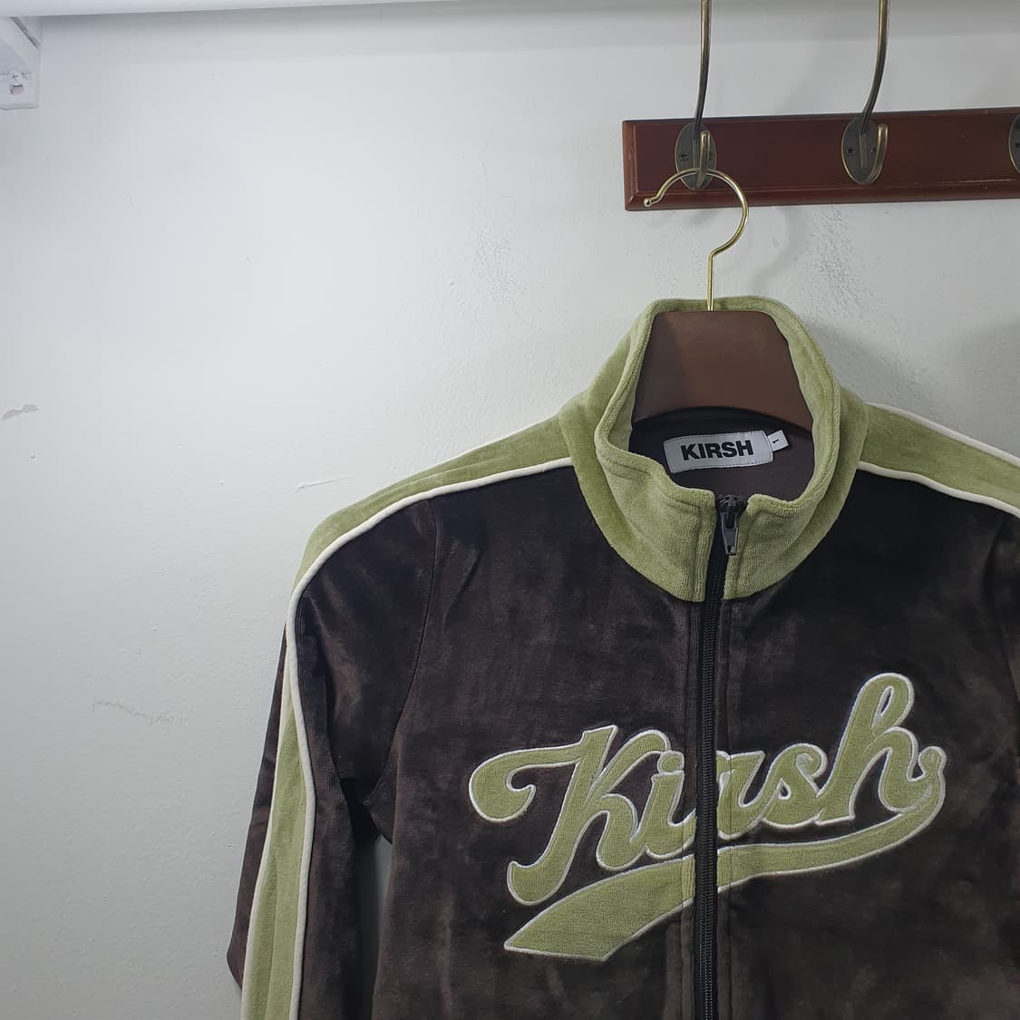 1 키르시 여성 벨벳 브라운 캐주얼 트레이닝 집업 셋업 SET 상품이미지2