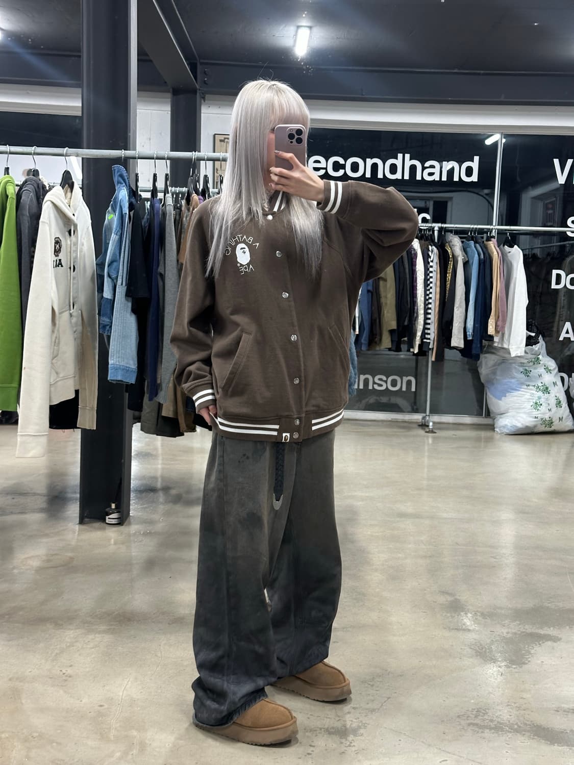 베이프 브라운 스웻 바시티 자켓 상품이미지1