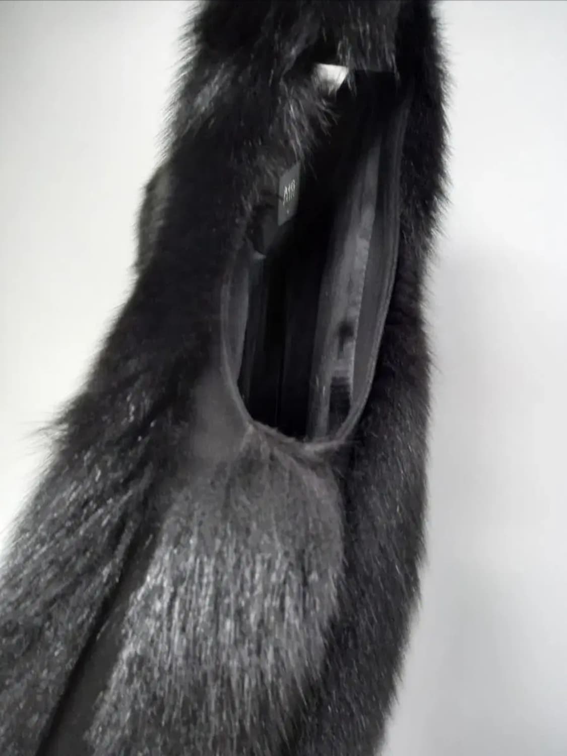 더엣지 사가 폭스 폼폼이 롱 베스트 55.66 상품이미지5