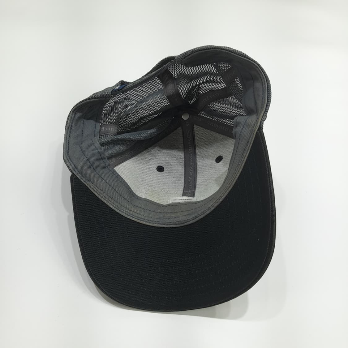 Vineyard Vines 피쉬 패치 메쉬 트러커캡 P1608 상품이미지7