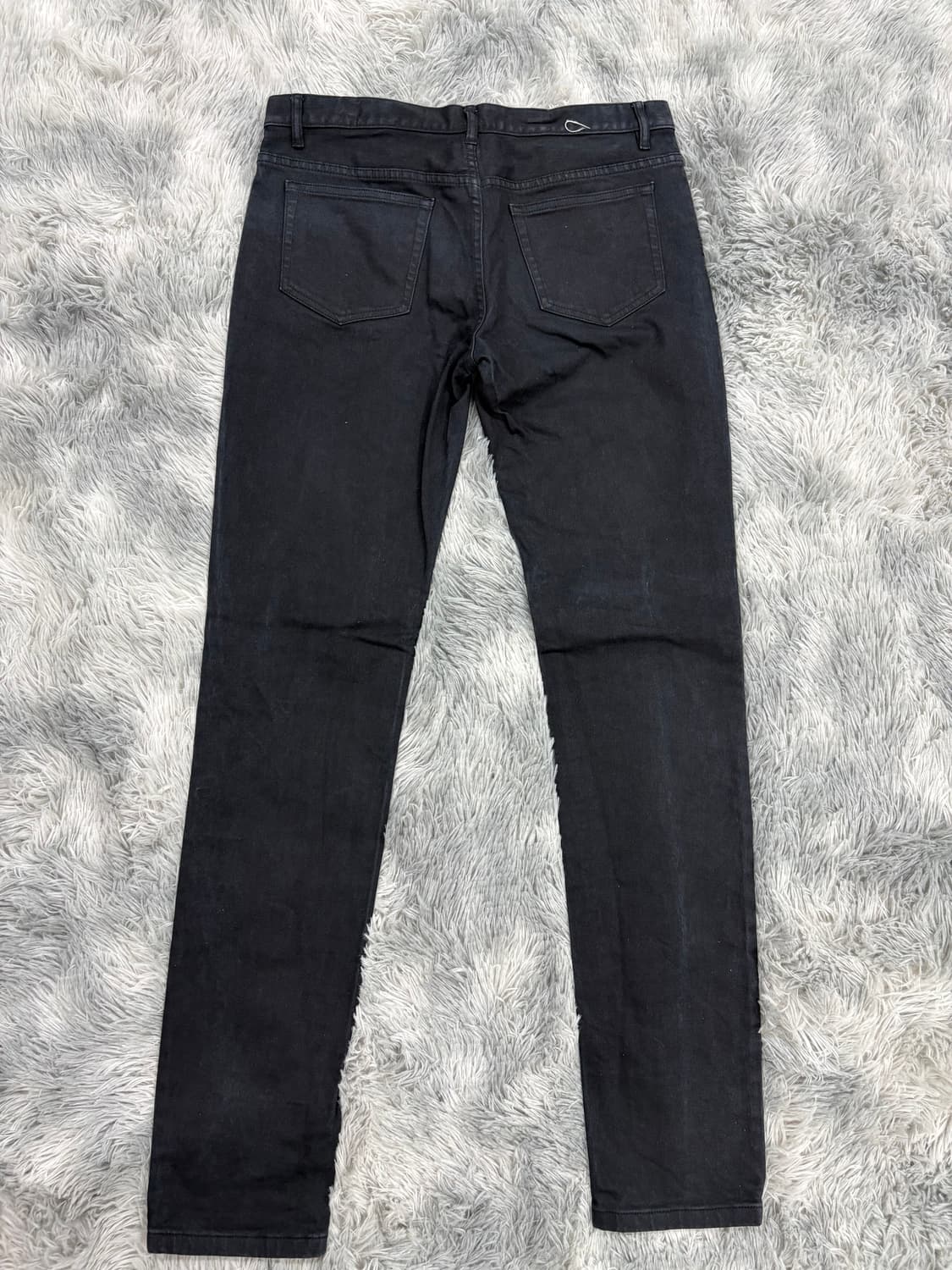 APC 블랙 쁘띠 뉴스탠다드 33 블랙진 상품이미지1