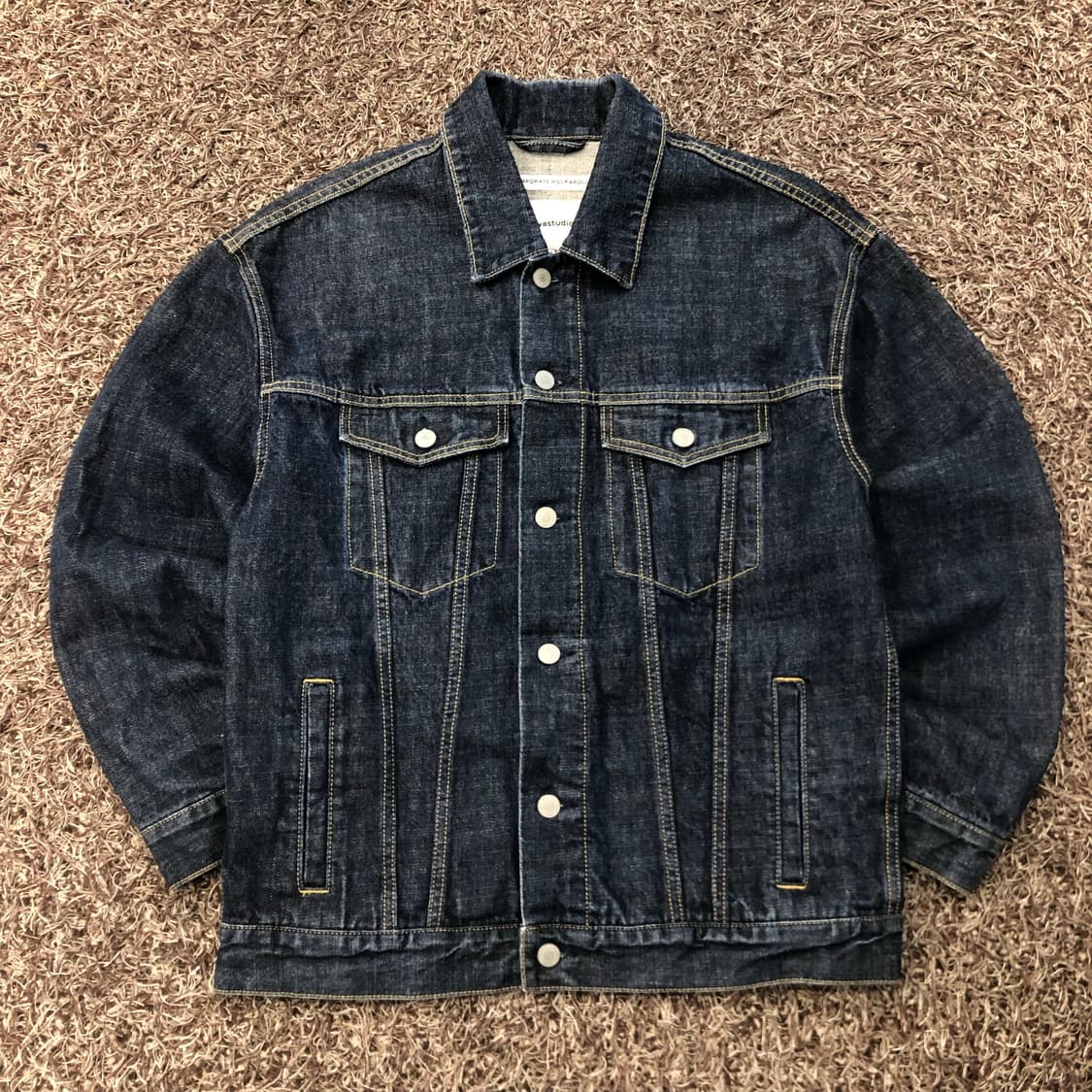 비바스튜디오 워싱 데님 트러커 자켓 상품이미지1