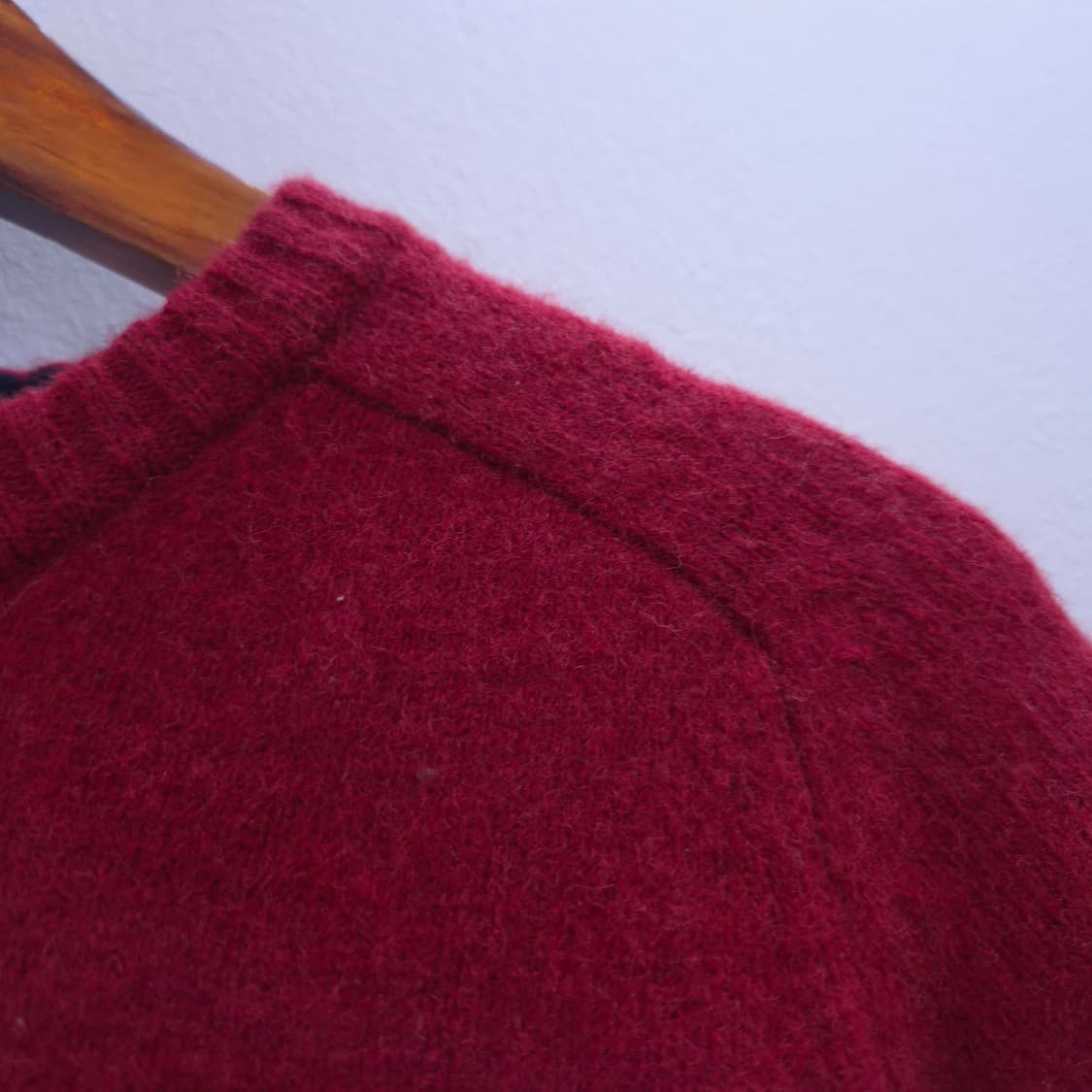 울100%  다크레드 크루넥 니트 상품이미지6