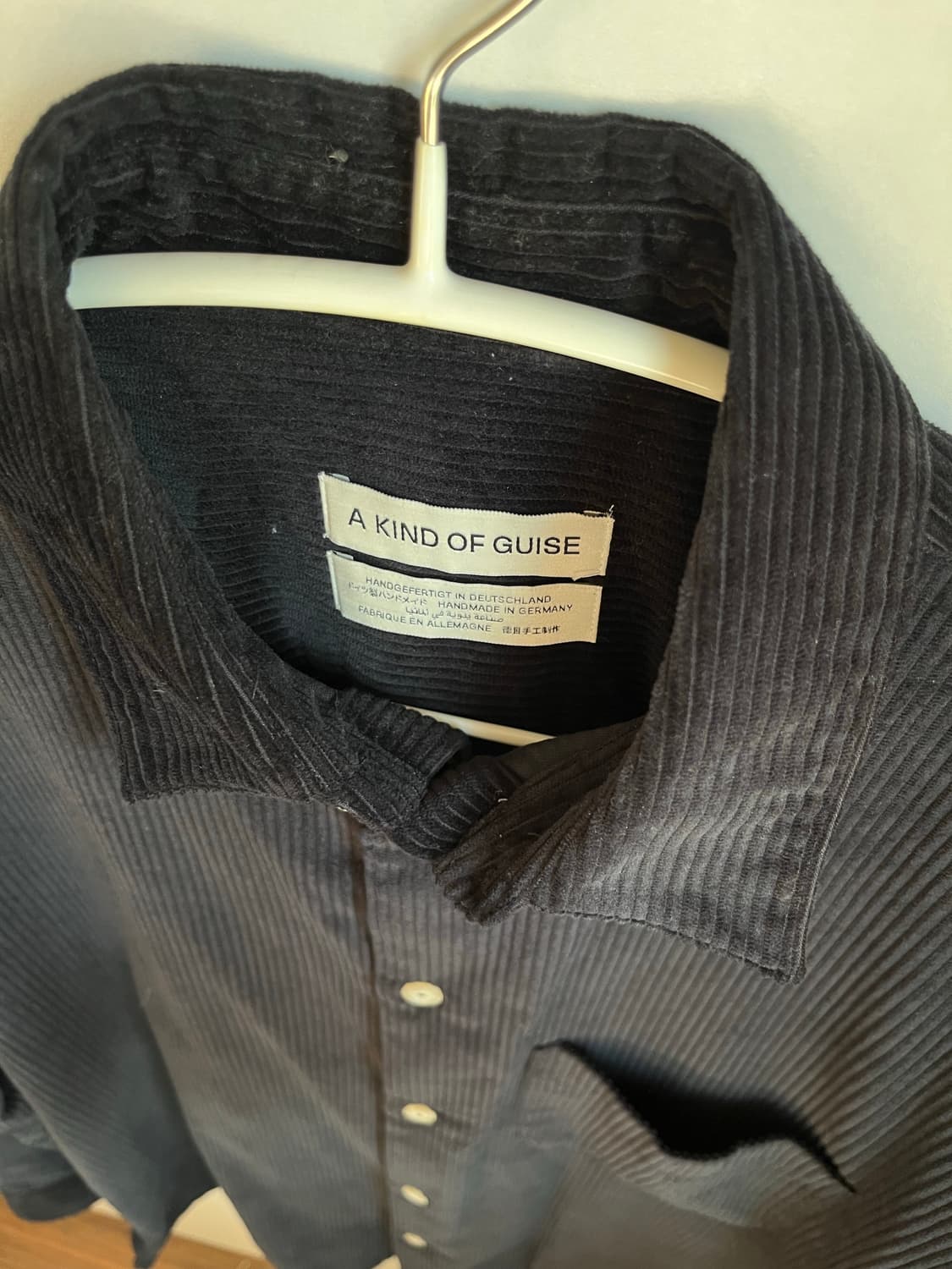 a kind of guise gusto shirt black 상품이미지3