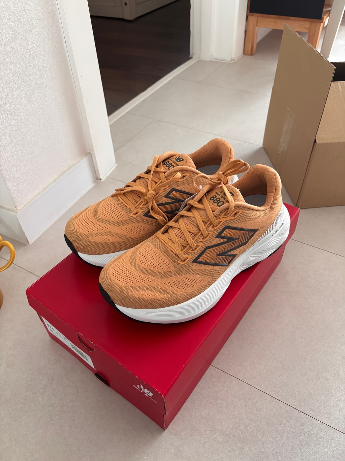 새상품/275mm 2E 와이드/발매가 179,000/뉴발란스880V15 상품이미지1