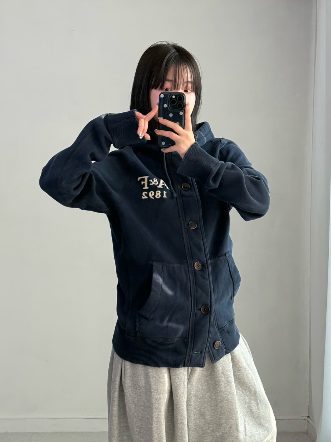 아베크롬비 네이비 버튼 후드집업 상품이미지5