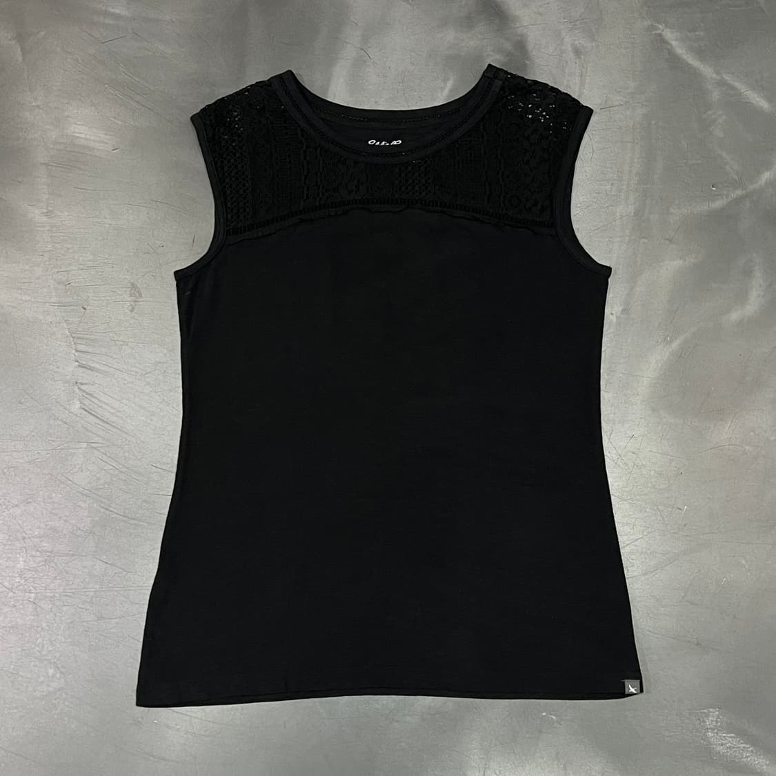  에디바우어 펀칭 슬리브리스 y16050 상품이미지1