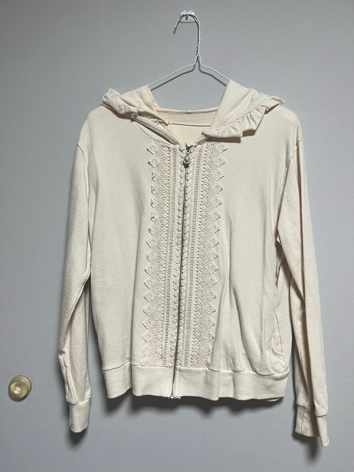 유어러버블 레이스 후드집업 상품이미지1