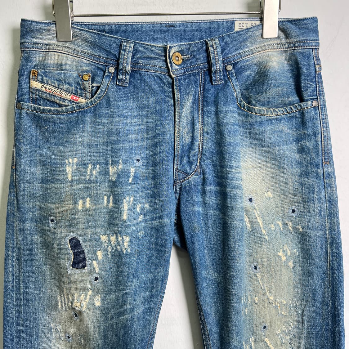 Diesel 디젤 라키 디스트레스드 데님 팬츠 28 상품이미지4