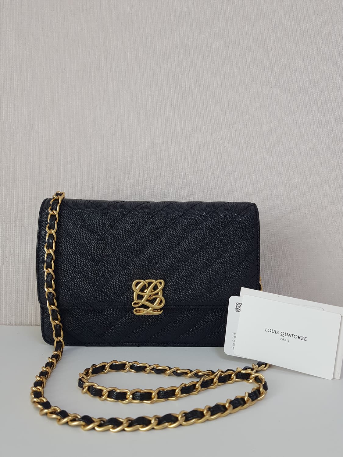 루이가또즈 크로스백 ㅡ 정품 상품이미지1