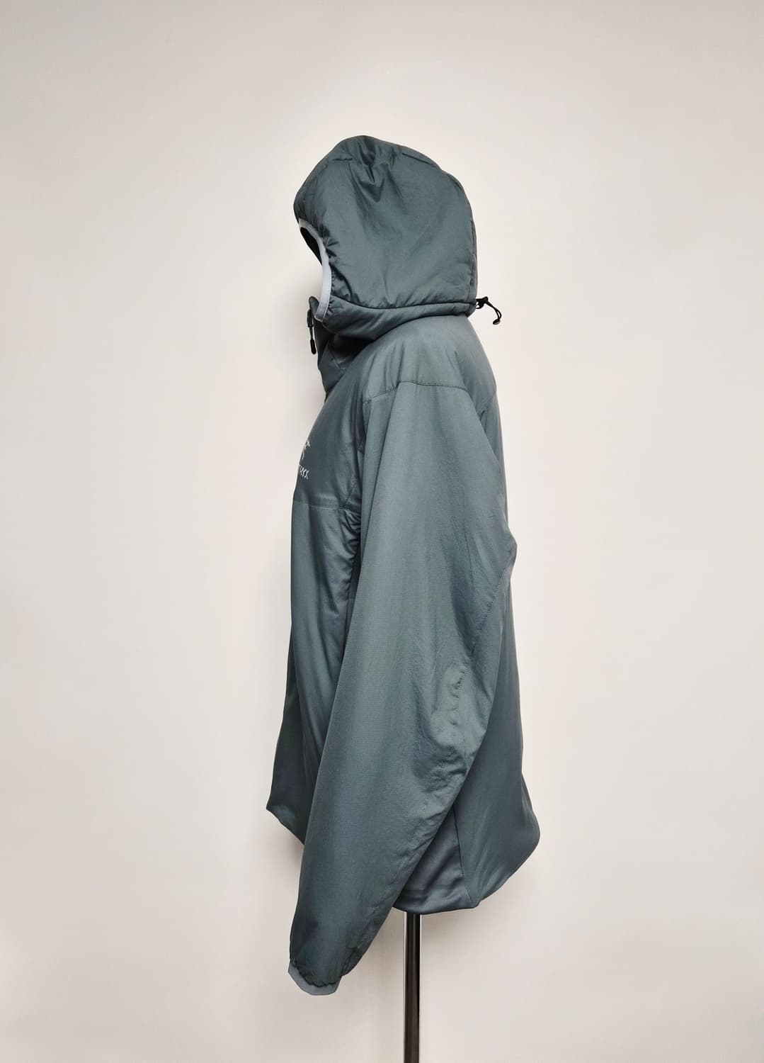 아크테릭스 아톰 LT후디 그레이 m사이즈 상품이미지4