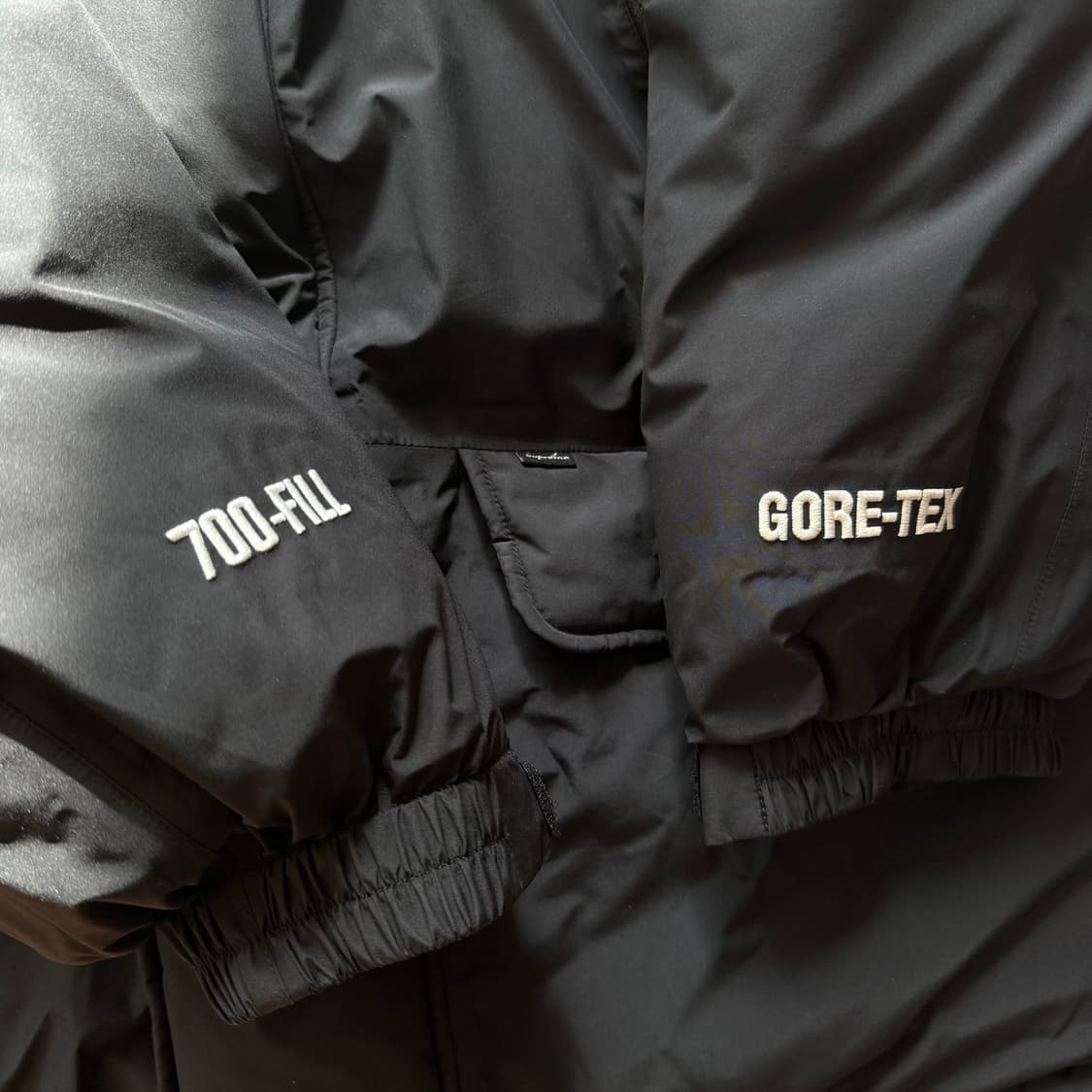 슈프림 고어텍스 700 필다운 파카 상품이미지5