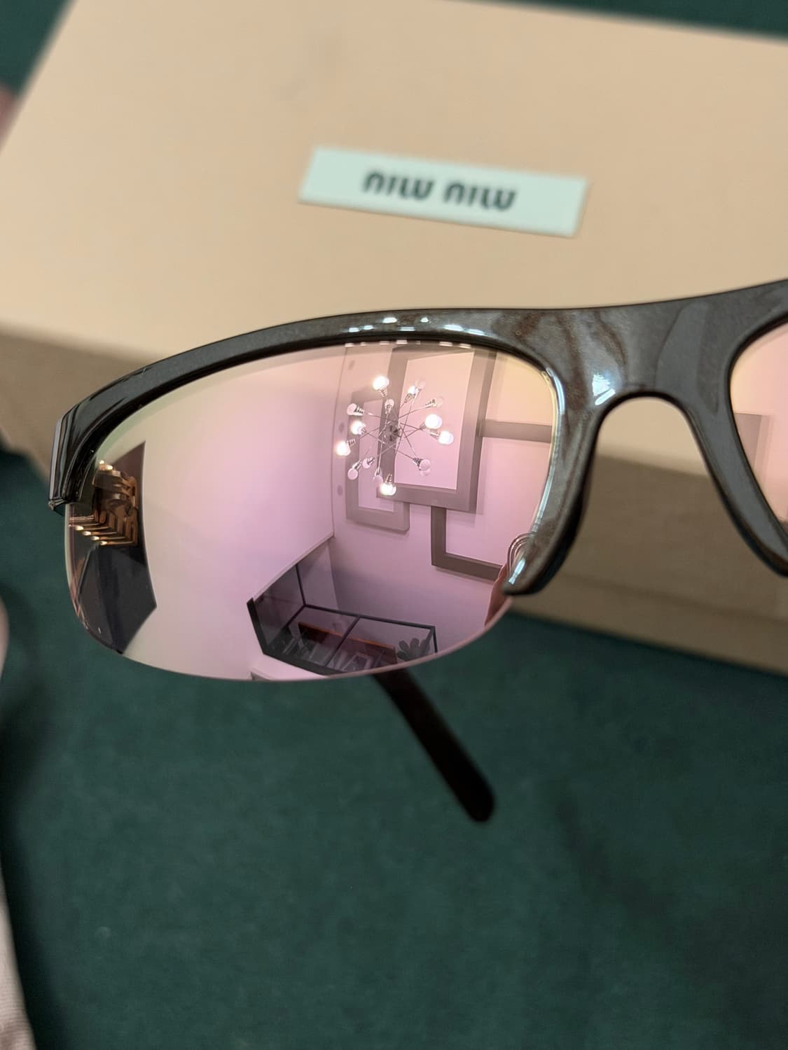 미우미우 틴트 선글라스 상품이미지5