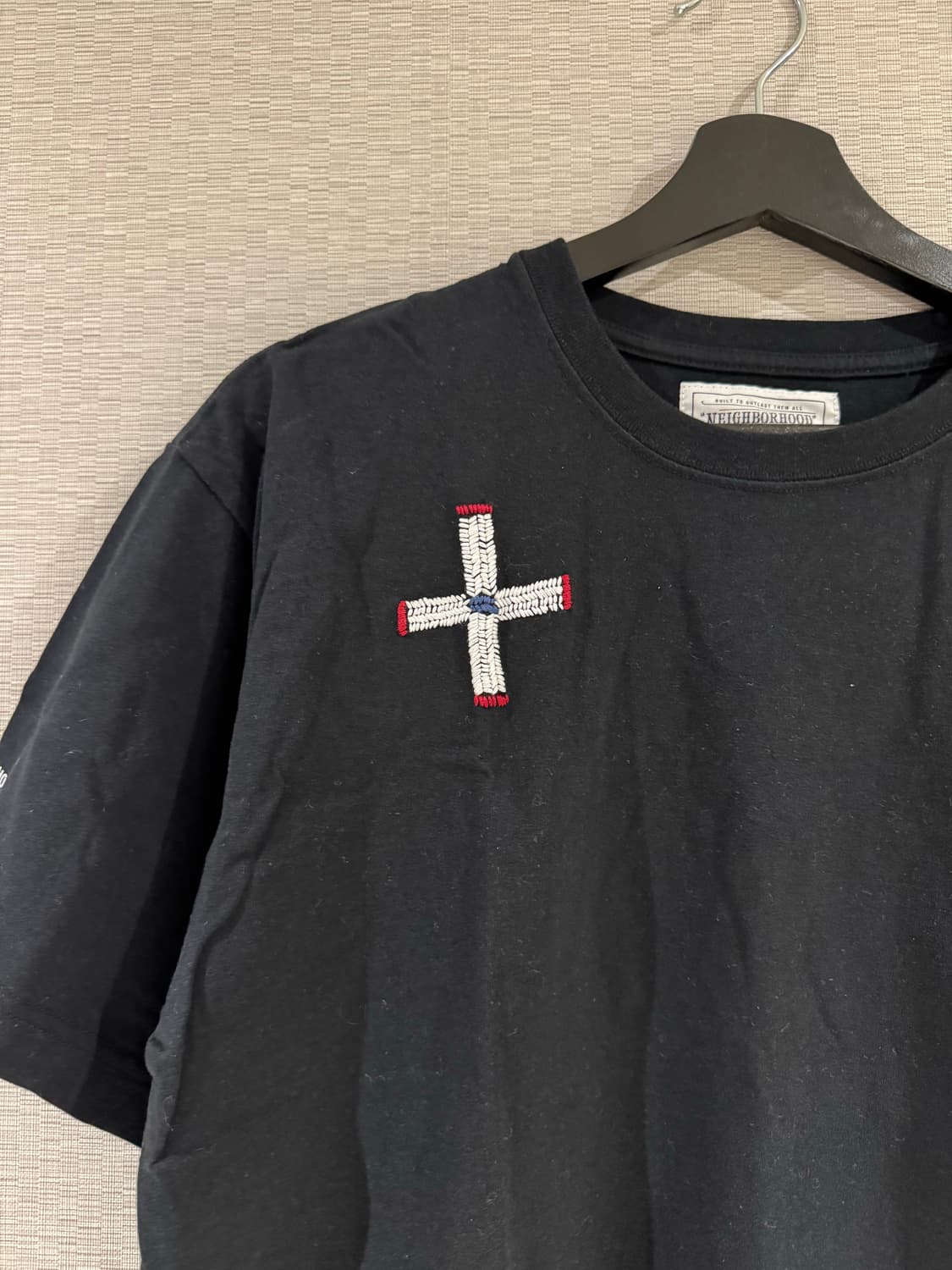 네이버후드 티셔츠 상품이미지3