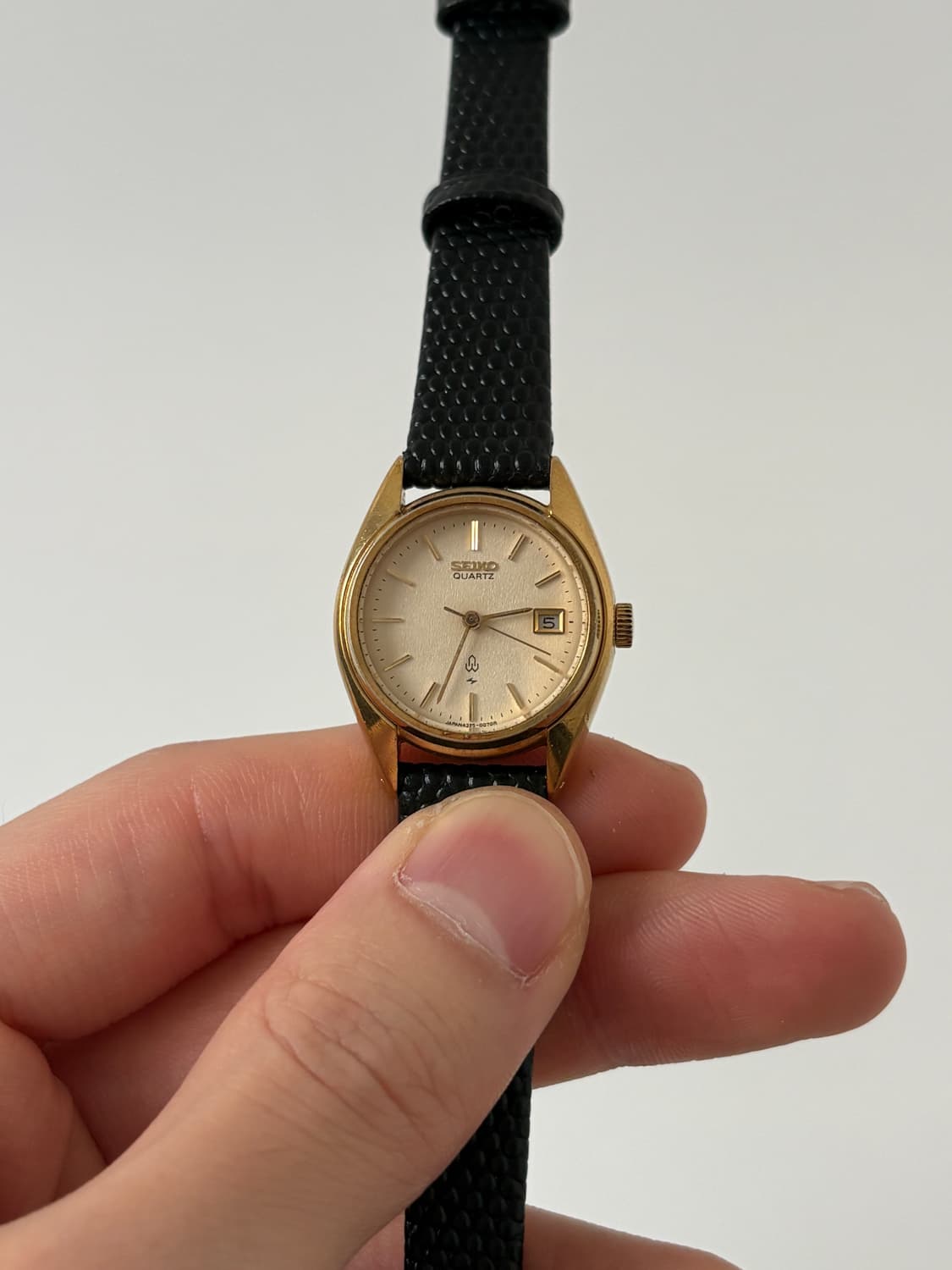 1970s Texture Dial Gold Ladies Quartz 상품이미지3