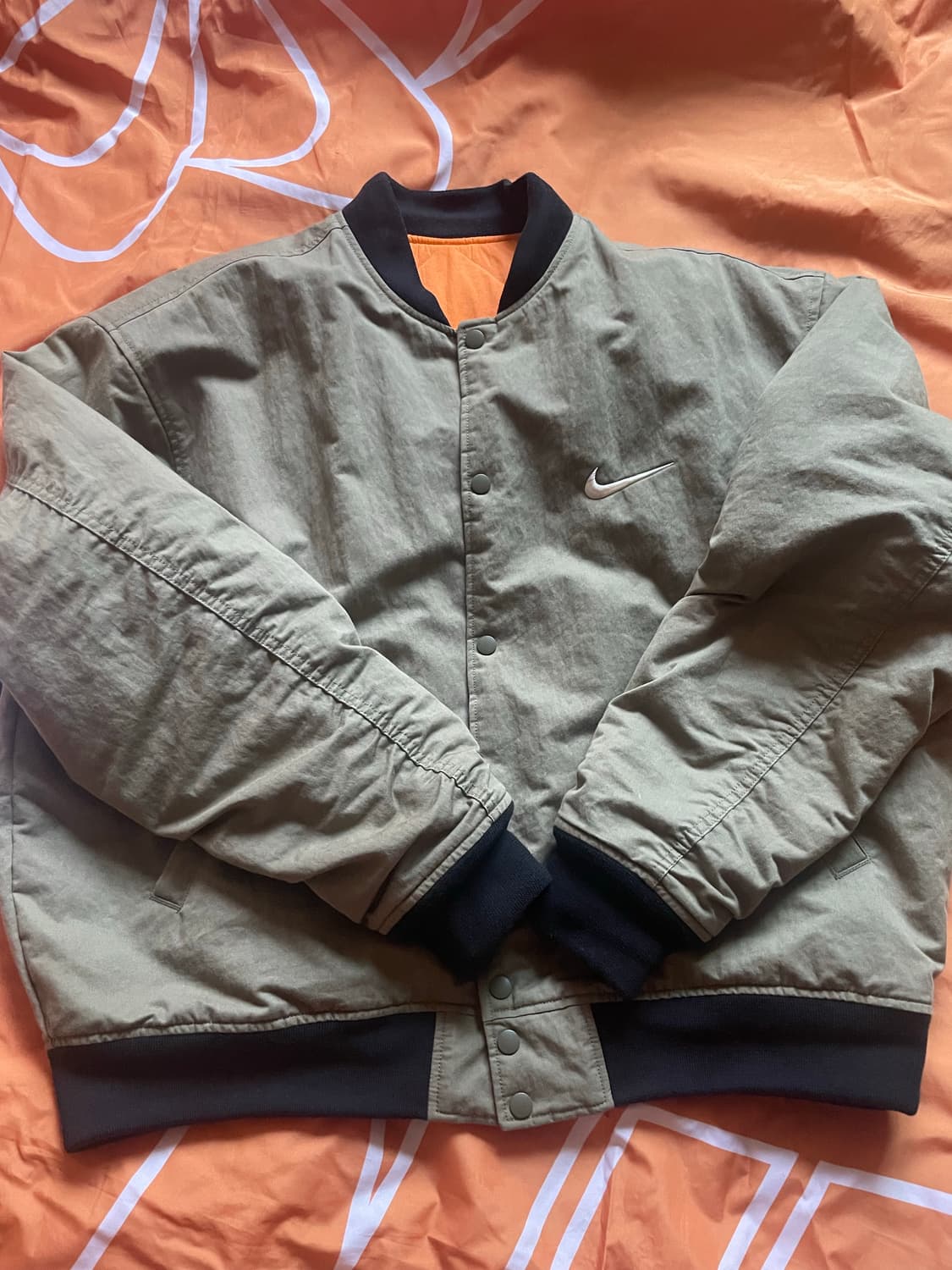 나이키 스투시 리버시블 자켓 올리브 상품이미지1