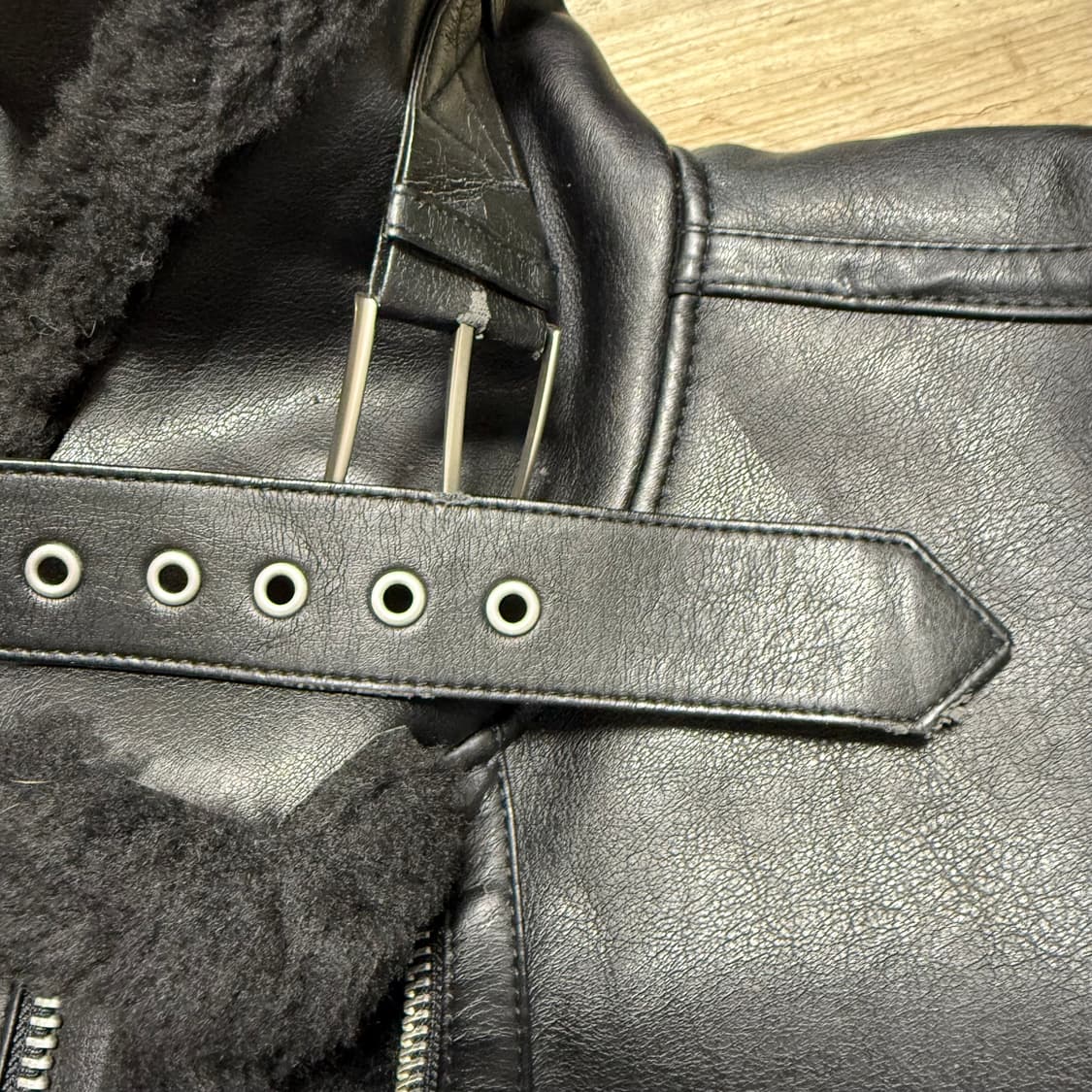 드로우핏 무스탕 자켓 블랙 상품이미지4