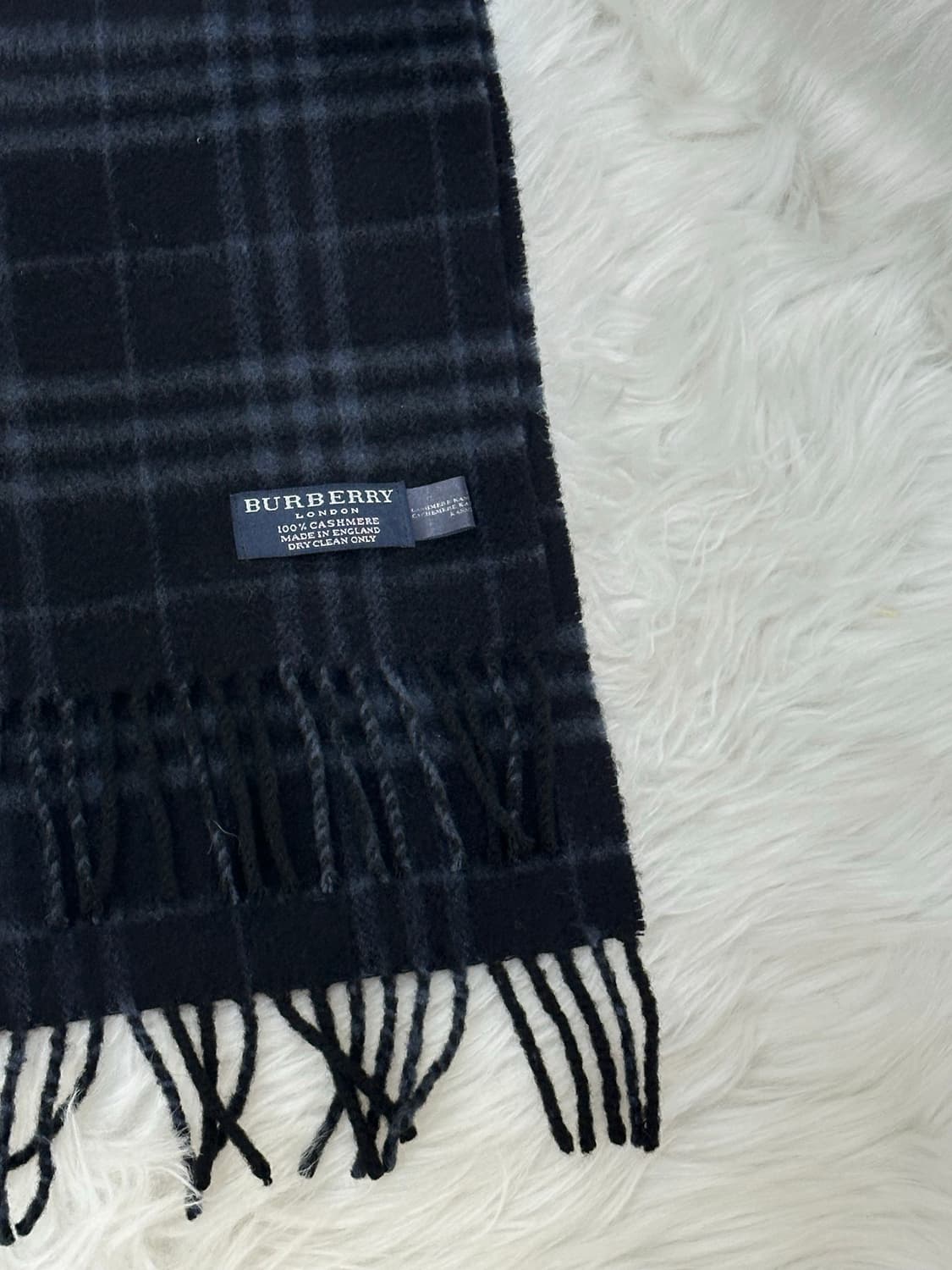 버버리 캐시미어 머플러 상품이미지1