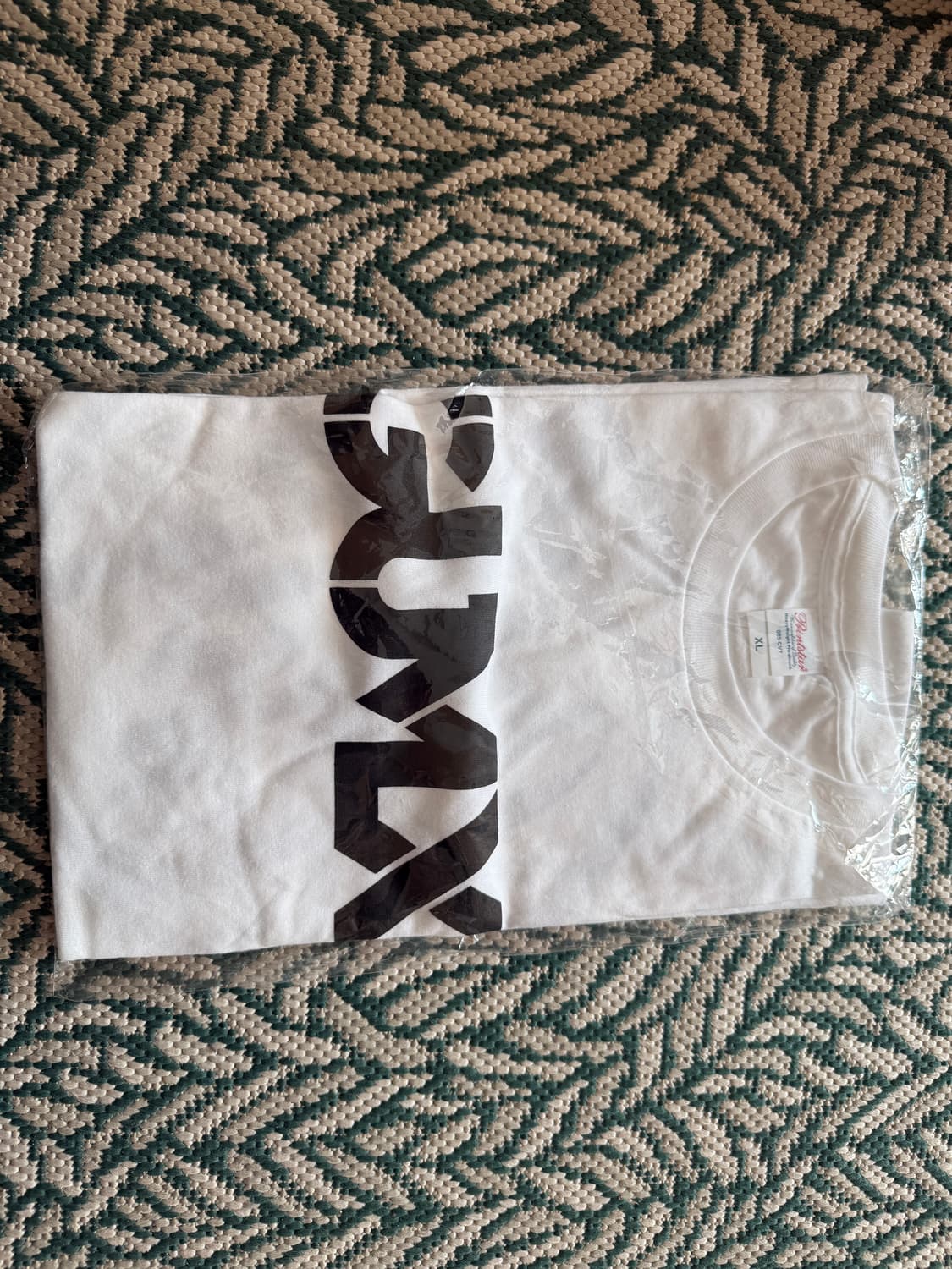 밴드 GUMX(검엑스) 공식티셔츠 XL 새상품 상품이미지1