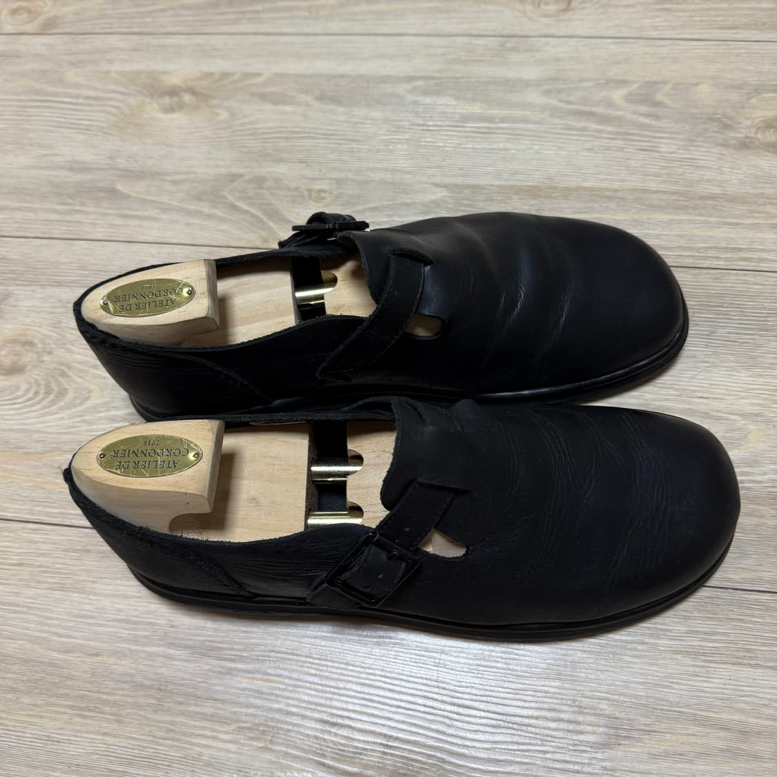 uk9,280) 219,000원 닥터마틴 패트리샤 블랙 상품이미지2