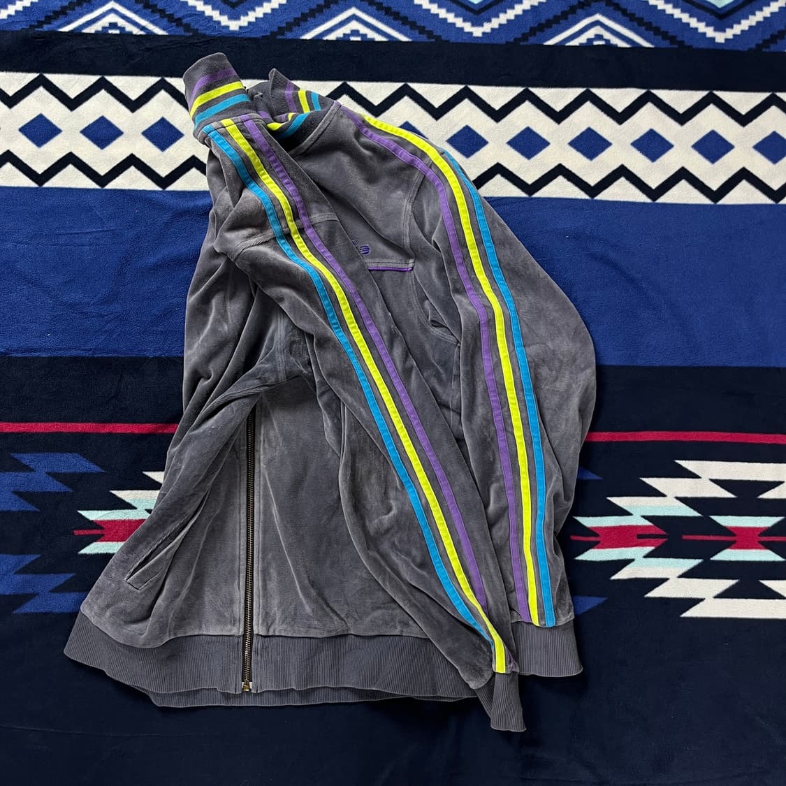 아디다스 벨루어 벨벳 트랙탑(실측확인) 상품이미지7