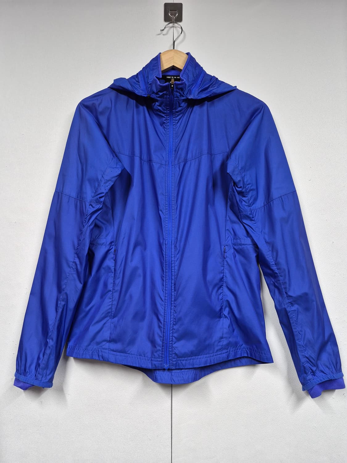 나이키 경량 바람막이 자켓 상품이미지1