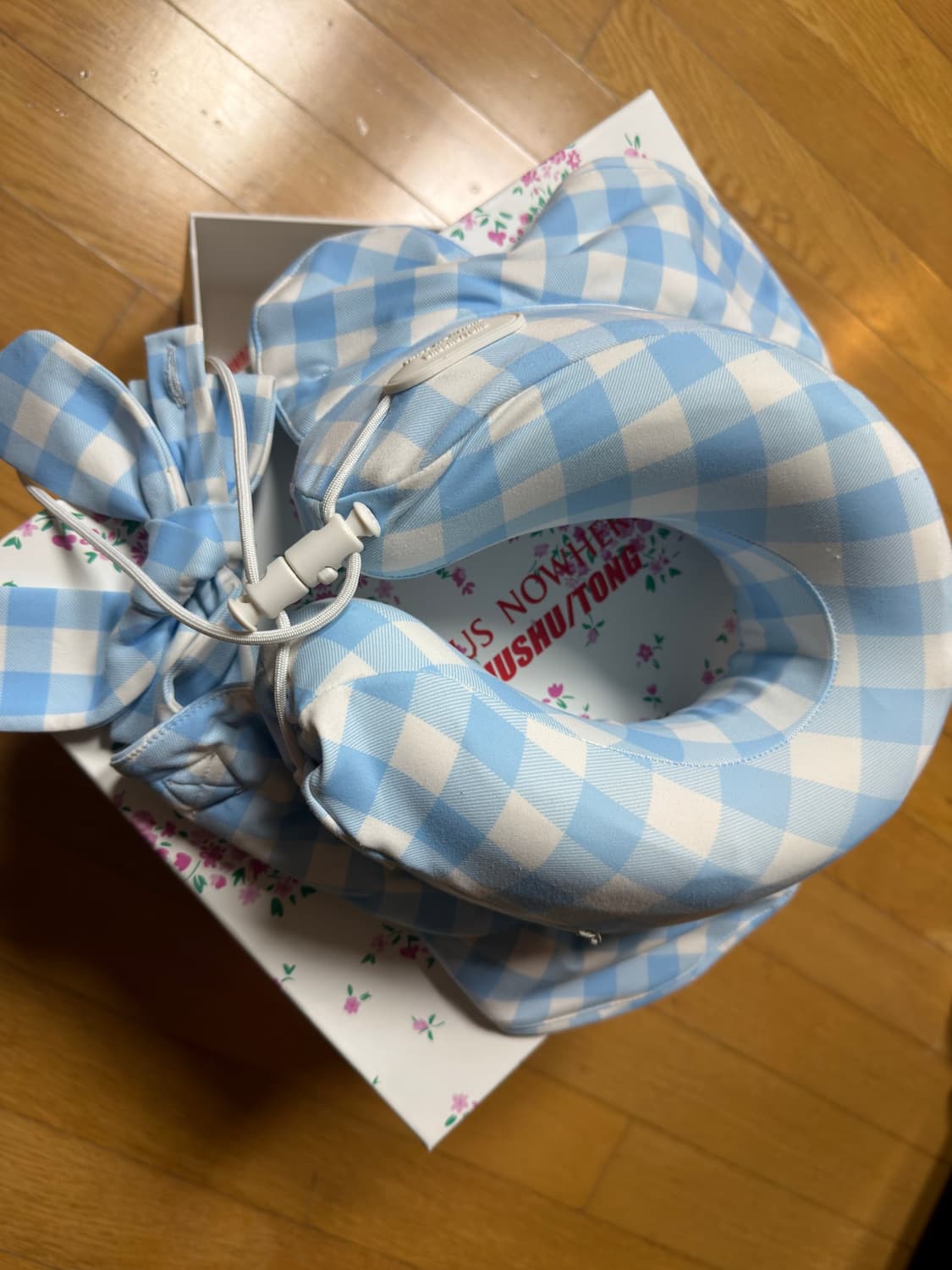 Shushu Tong Haus nowhere neck pillow 상품이미지4