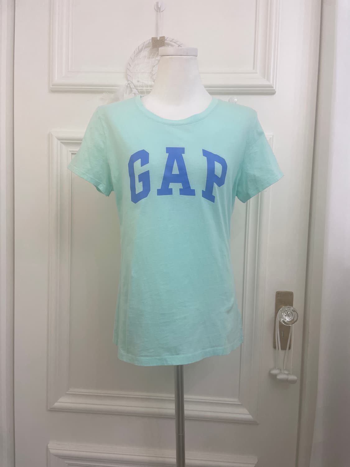 GAP mint blue logo basic top(size-M) 상품이미지1