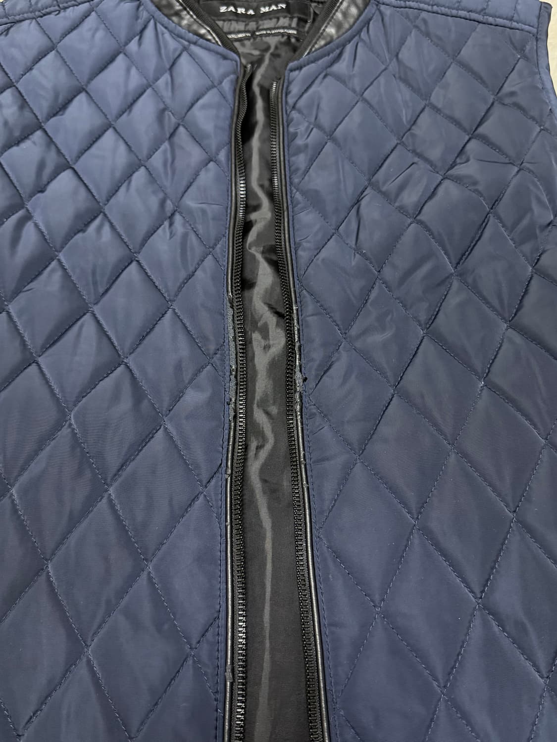 자라 ZARA MAN 남성 퀼팅 조끼 네이비 상품이미지7