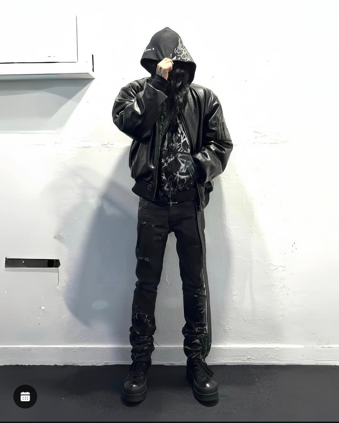 에모스탠스클럽 비건 레더 봄버 상품이미지10