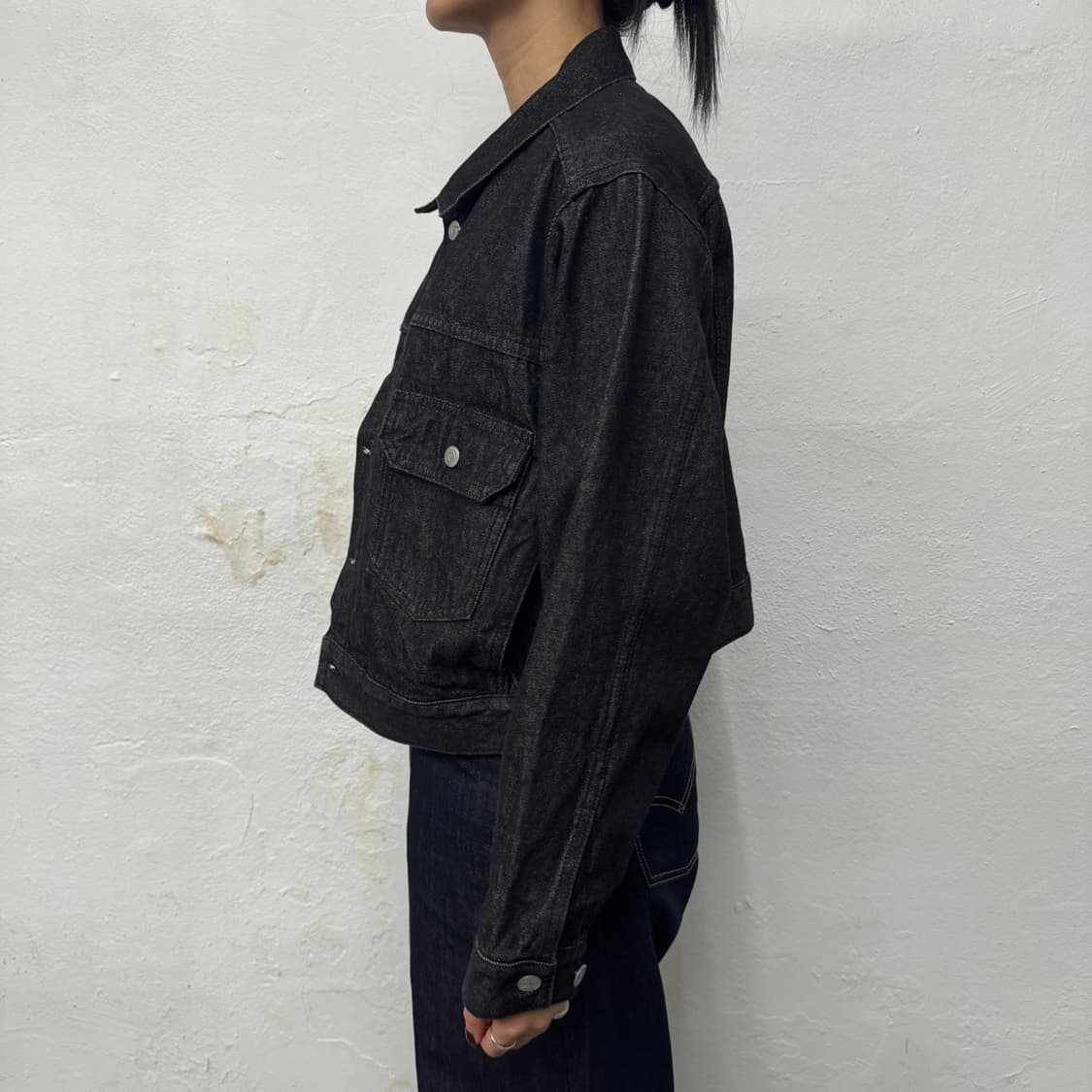 Oriens by 저널스탠다드 블랙 워시드 코튼 와이드 트러커 자켓 상품이미지2