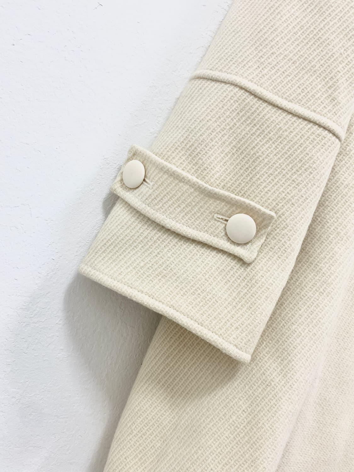 [LABORATORY] 아이보리 로걀 코리락쿠마 코트 상품이미지5