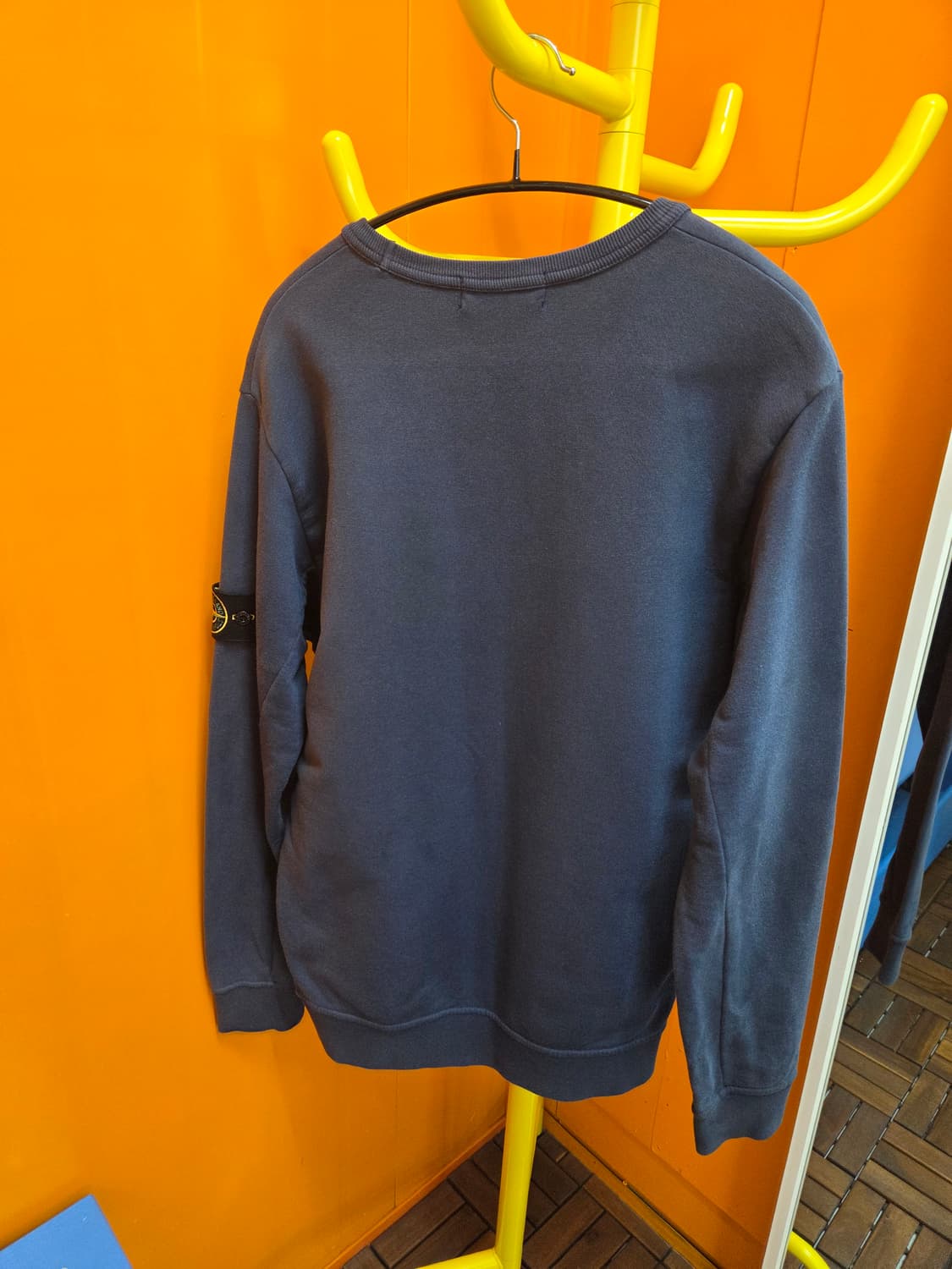 M 정품 스톤아일랜드 네이비 맨투맨 상품이미지5