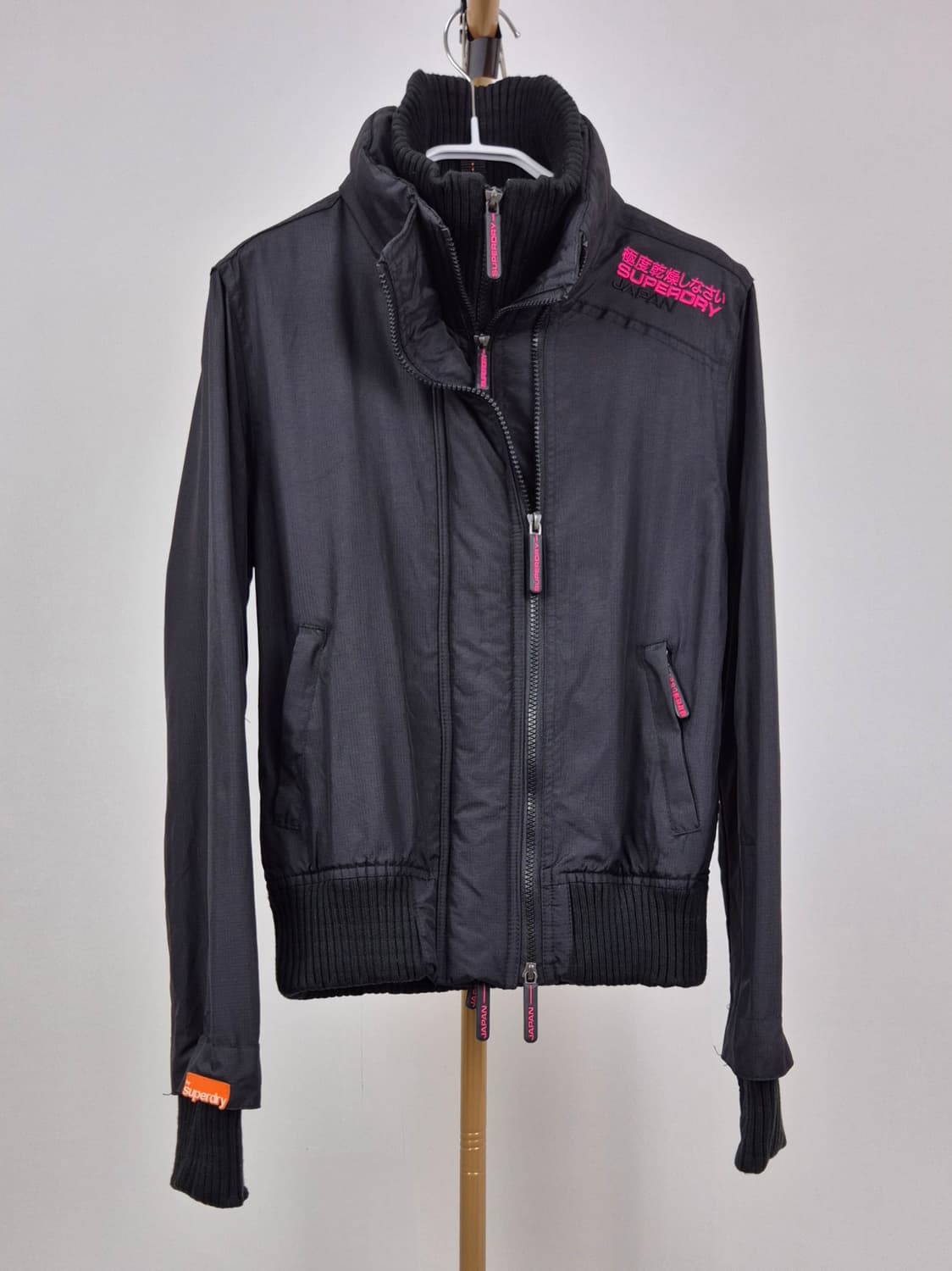 Superdry 블랙 하이넥 집업 재킷 S 상품이미지1