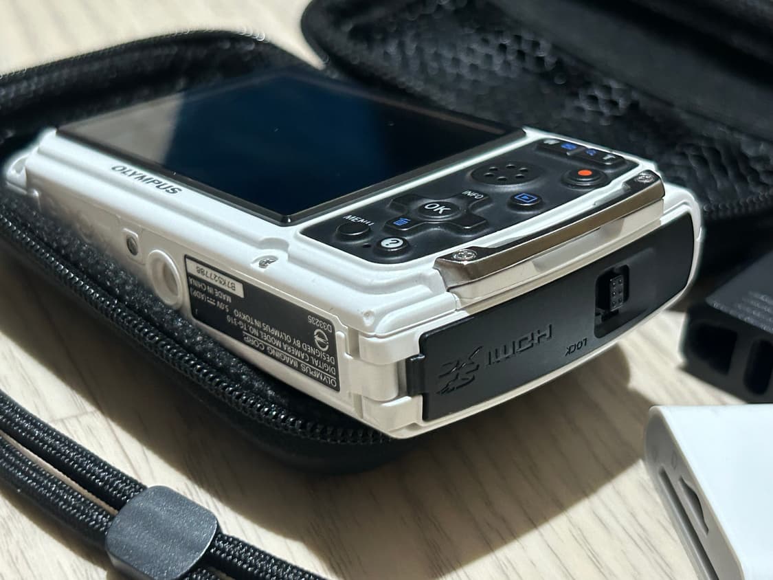 올림푸스 tough tg-310 화이트디카 상품이미지6