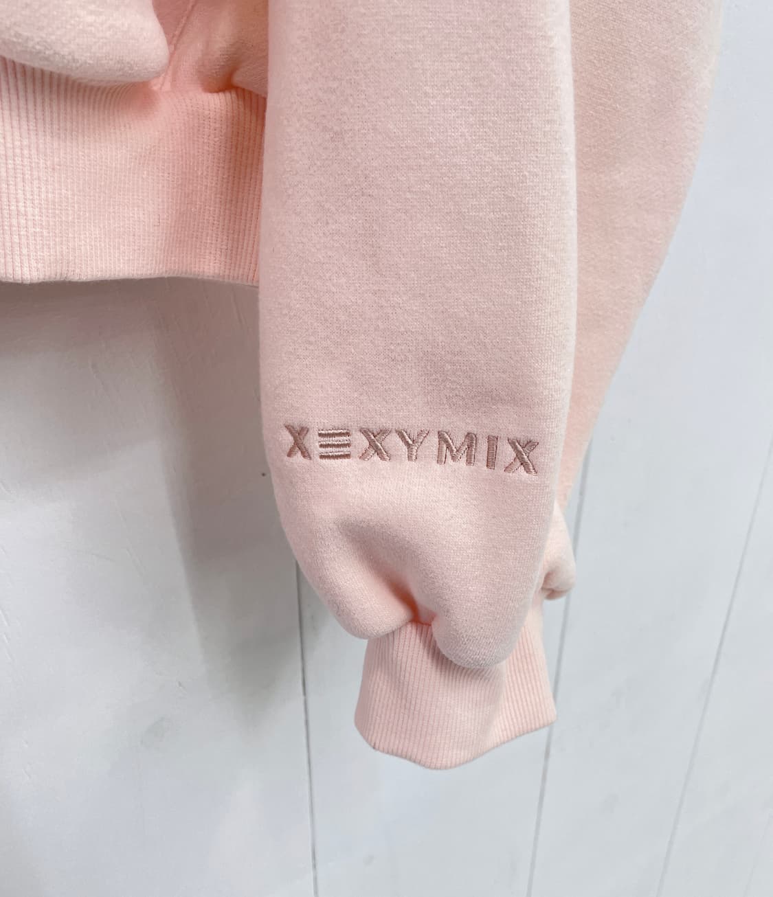 젝시믹스(XEXYMIX) 세피아 핑크 크롭 후드 집업 상품이미지9