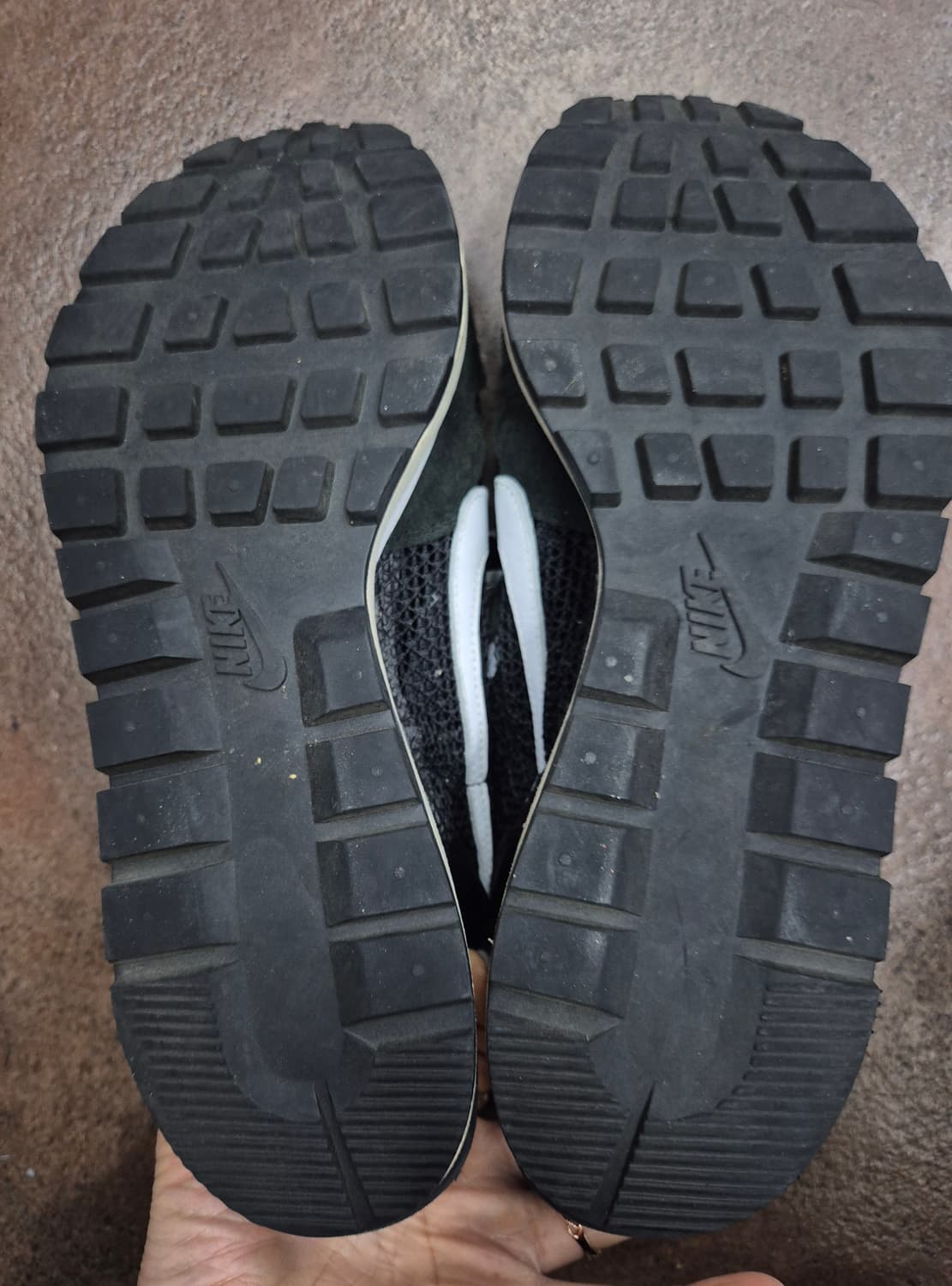 나이키 사카이 베이퍼와플 블랙 화이트 운동화 / 265(정품) 상품이미지5