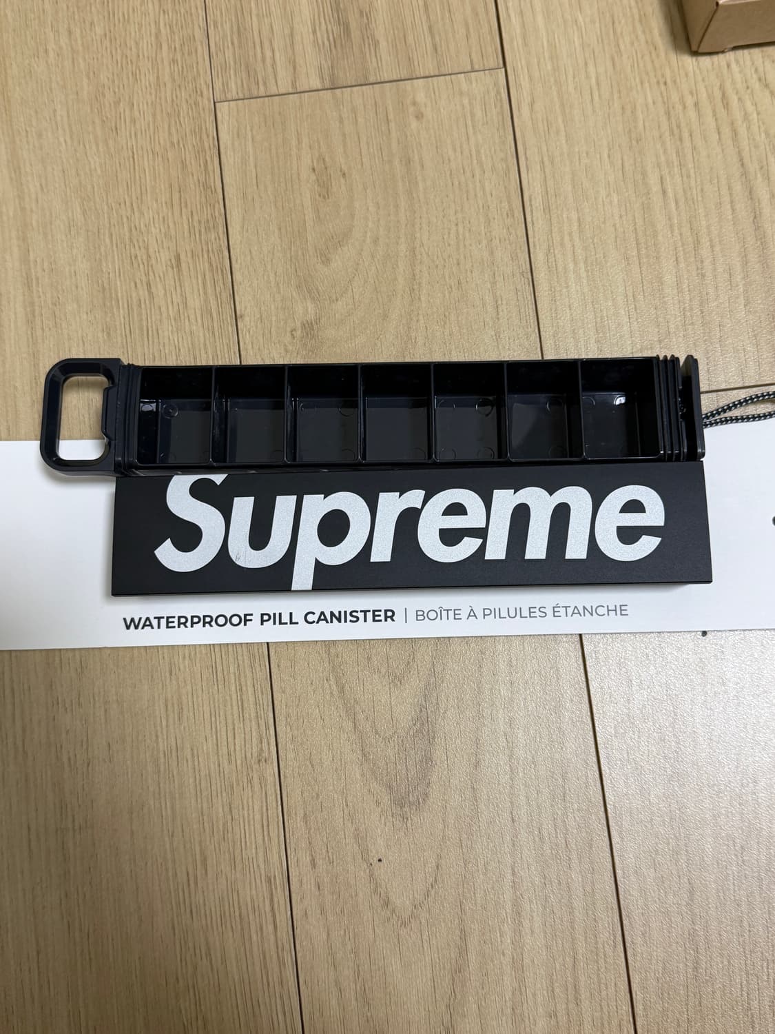 슈프림 마타도르 워터프루프 필 케이스 블랙 상품이미지5