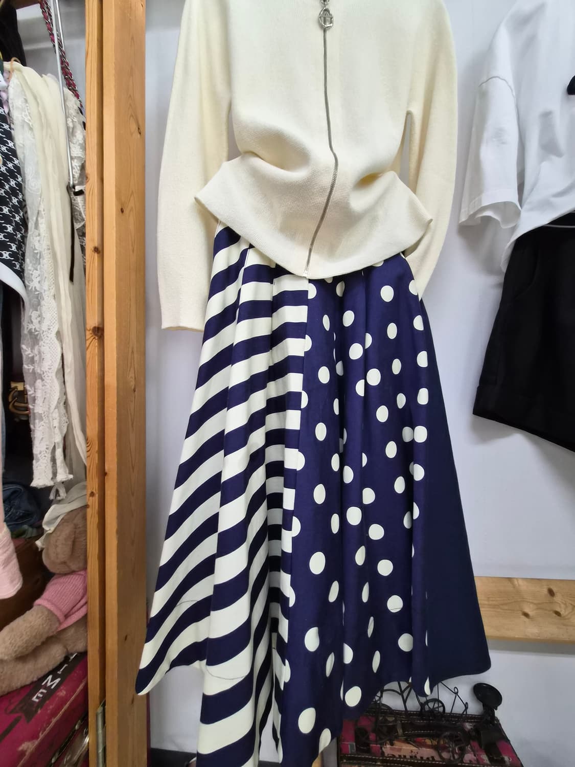 SJSJ 집업 니트 가디건.  blank 도트 스트라이프 스커트 상품이미지7