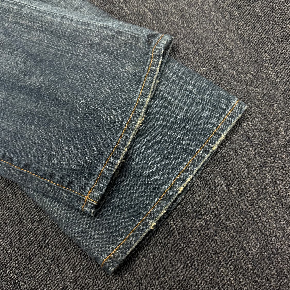 디올 워싱 데님 팬츠 상품이미지8